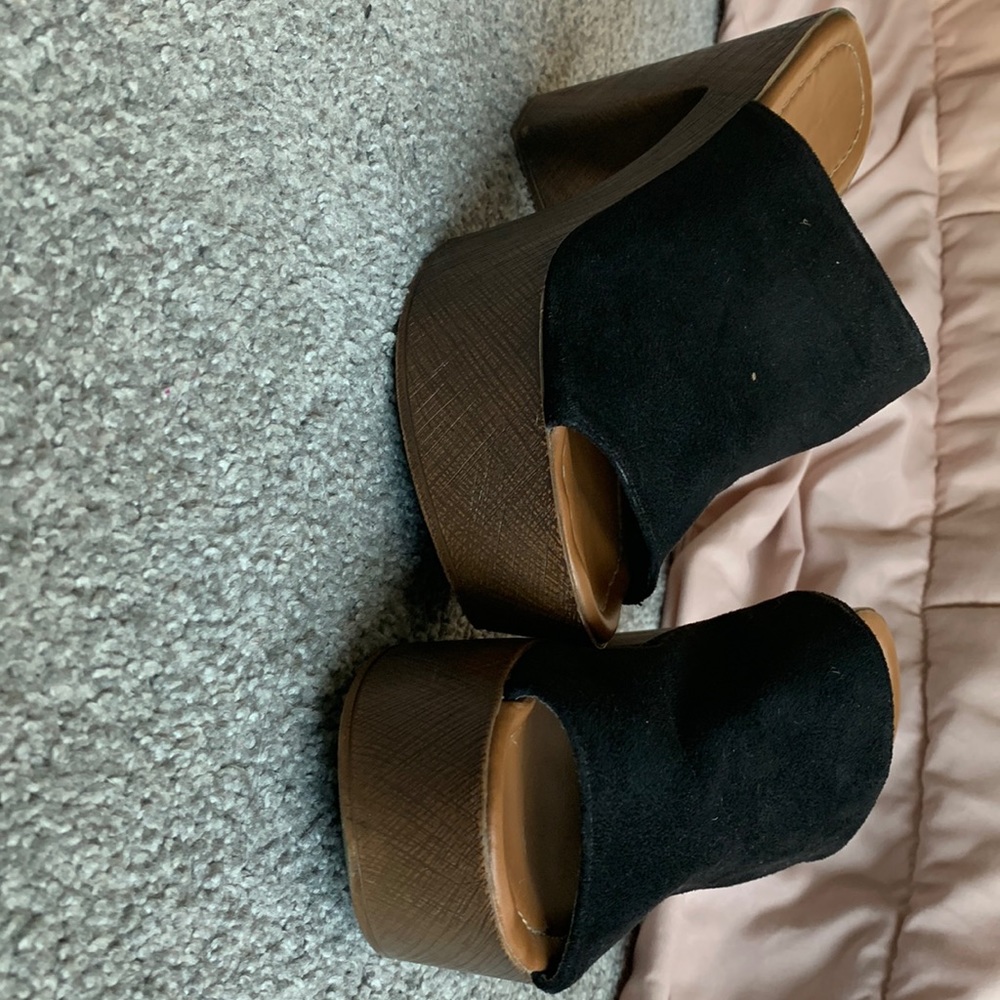 Chunky heels
